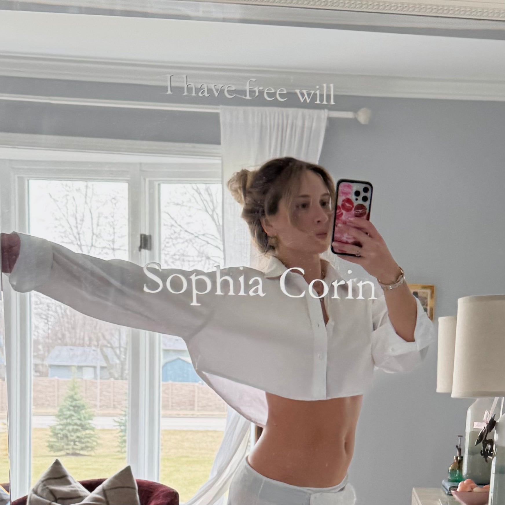 mirror pic of white crop top vintage